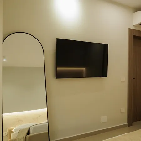 Rayan Luxury Apartamento Vlorë
