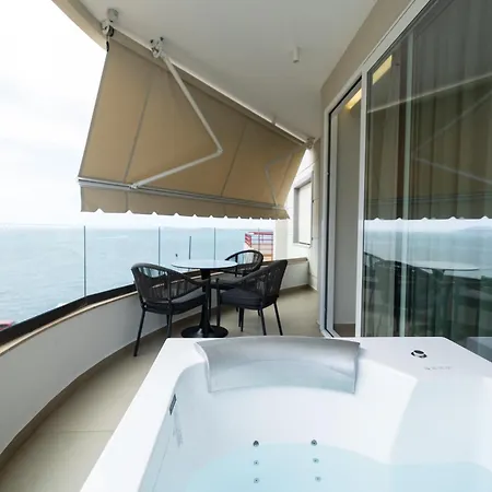 Rayan Luxury *