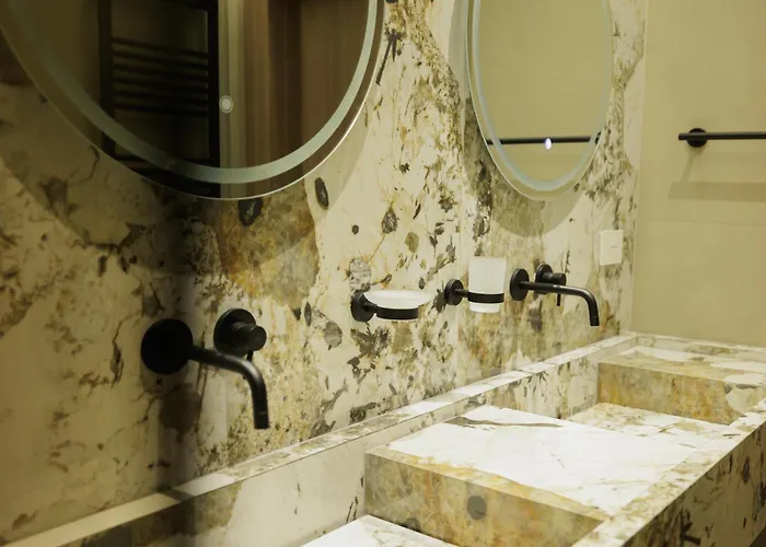 Rayan Luxury Apartment