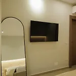 Rayan Luxury Apartament Wlora